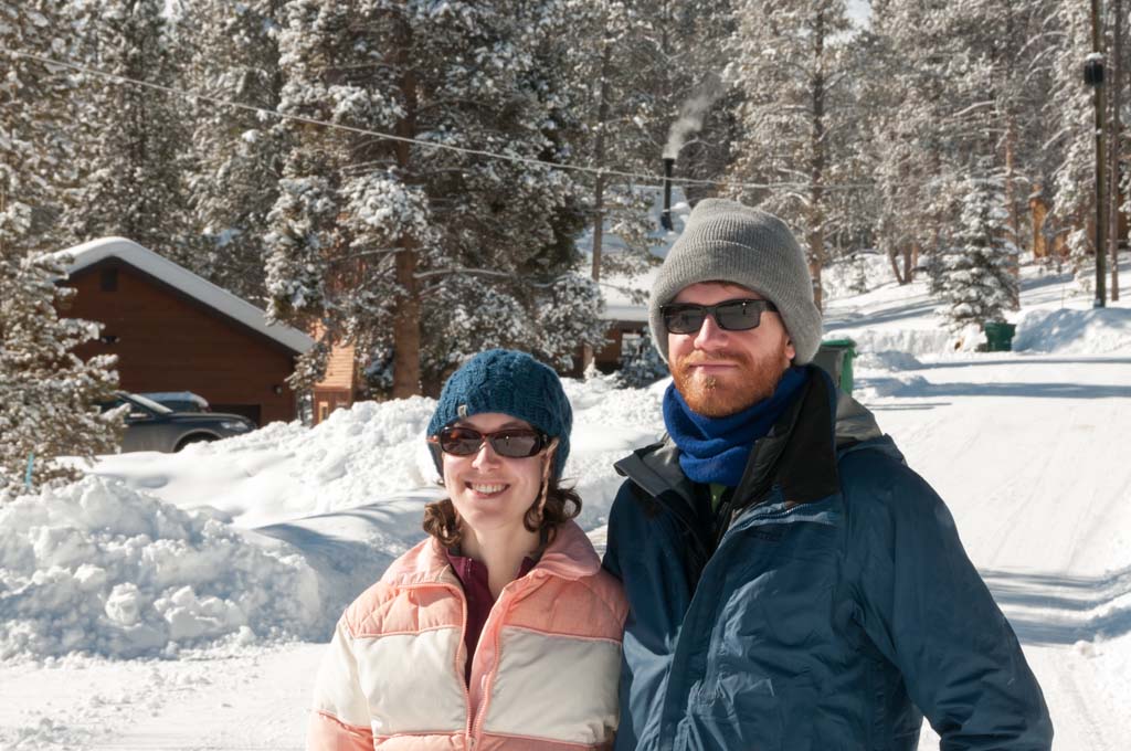 Alisa and Earl in the snow